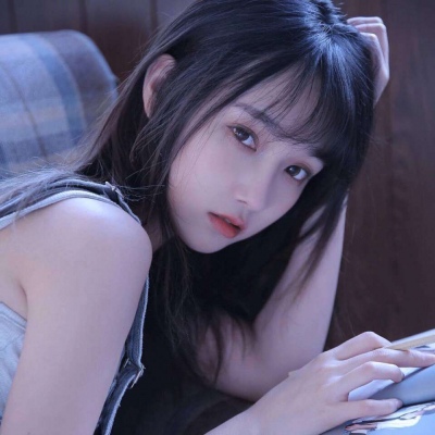 毁灭救世主无限星币版下载